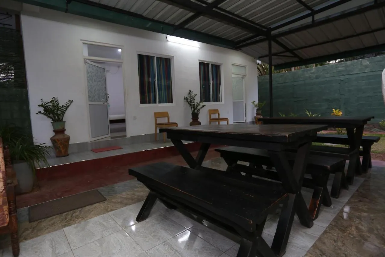 Apartamento Araliya White House Negombo
