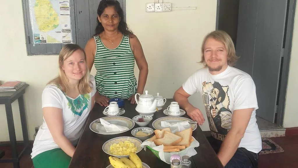 Homestay Araliya White House Apartment Negombo